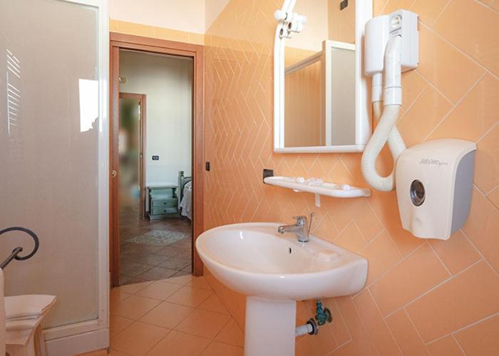 Hotel Sottovento Sant'Egidio del Monte Albino Dış mekan fotoğraf
