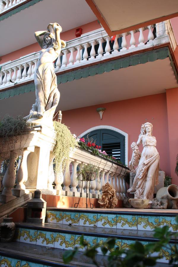 Hotel Sottovento Sant'Egidio del Monte Albino Dış mekan fotoğraf